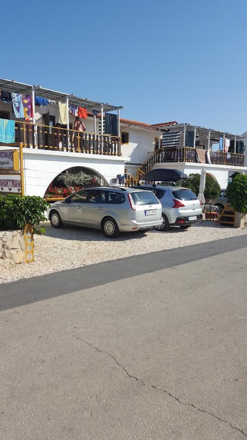 Apartments Pogacic فير المظهر الخارجي الصورة